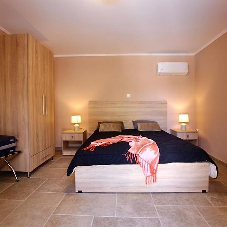 Gk Mediterranean Village - Airport Free Shuttle By Gk Properties Markopoulo Mesogaias Bagian luar foto
